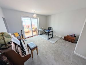 Photo 27- click for photo gallery